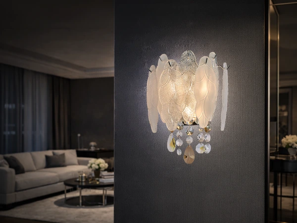 Nástěnná křišťálová lampa GURU 250x310 - V20104 1